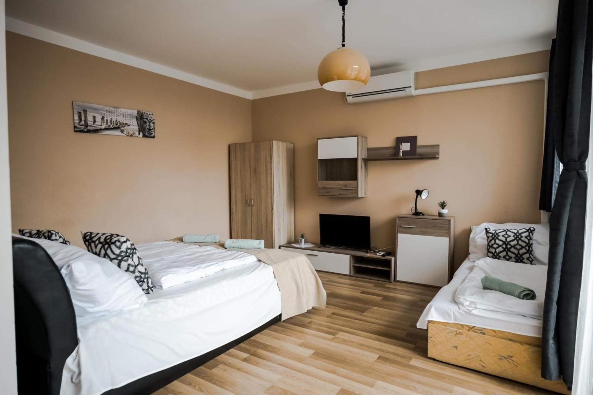 Balatonberény Bereny Panzio Bed & Breakfast エクステリア 写真